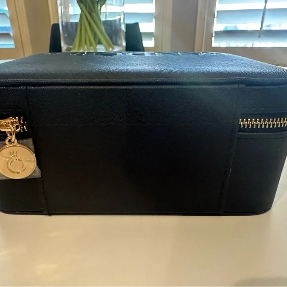 Pandora Black Jewelry Box NEW - Picture 13 of 14